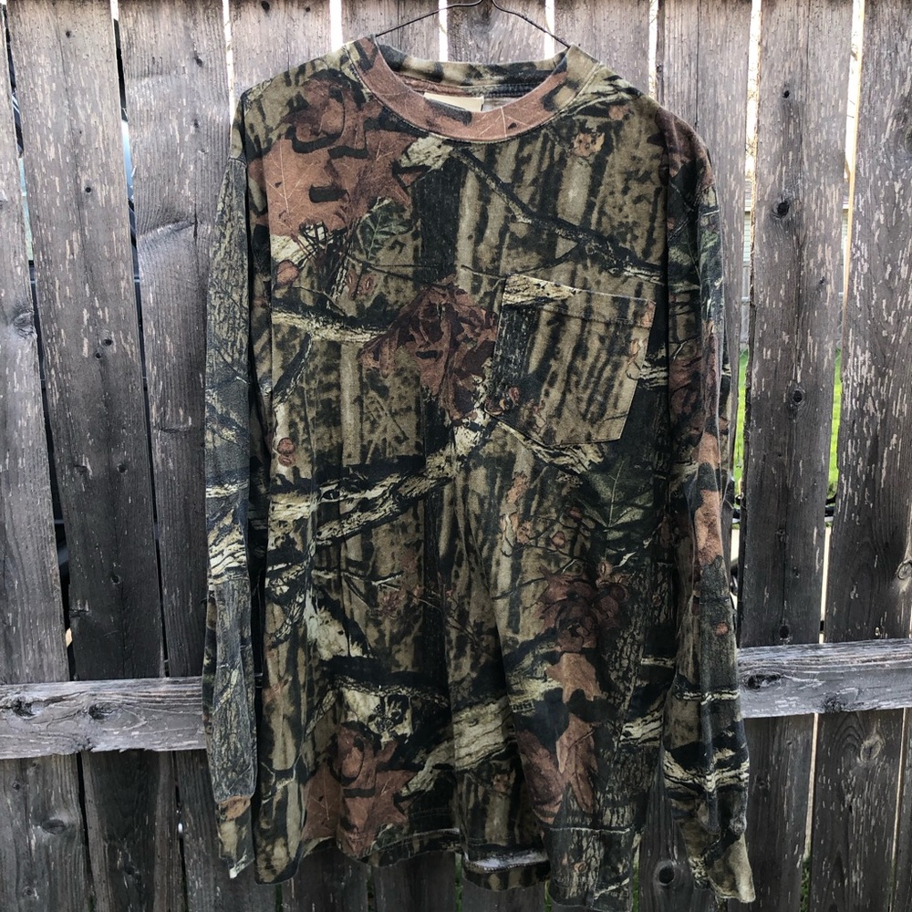 Men's Long-Sleeve Camouflage Pocket Tee - Green/Brown